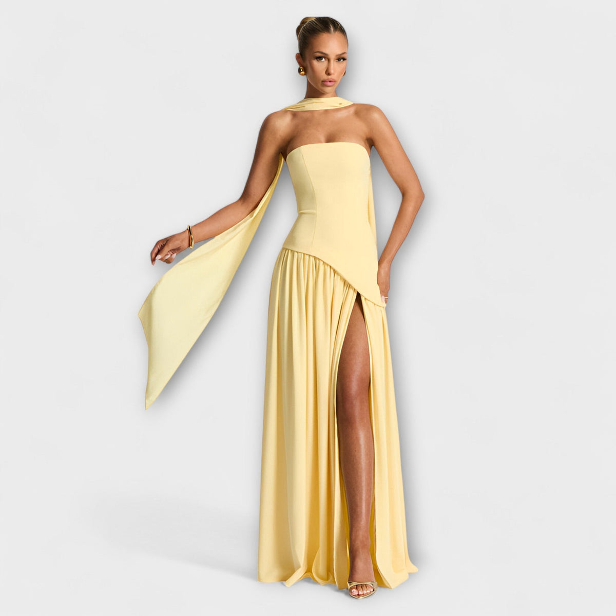Ada - Gelbes elegantes Maxikleid mit Schlitz