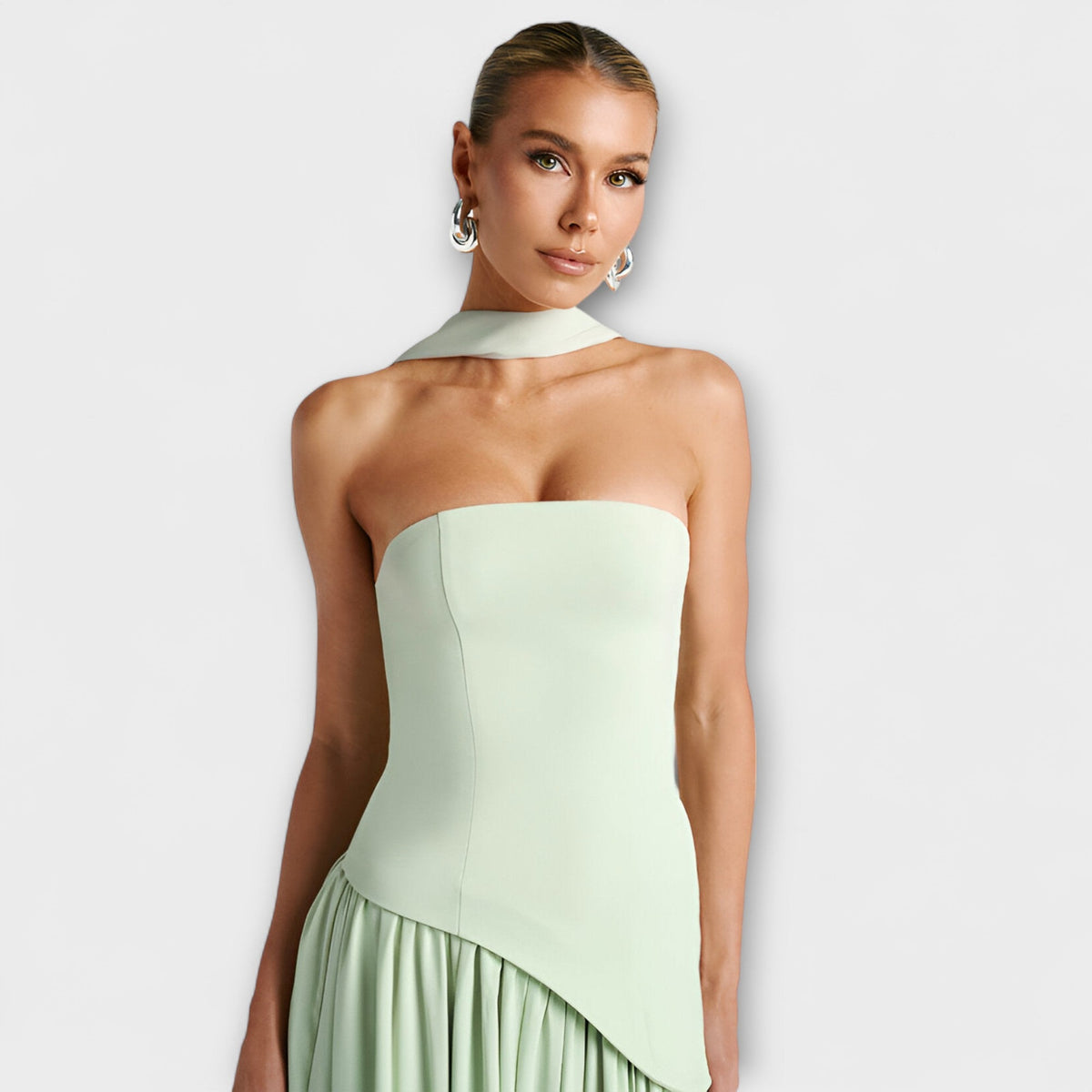 Ada - Gelbes elegantes Maxikleid mit Schlitz