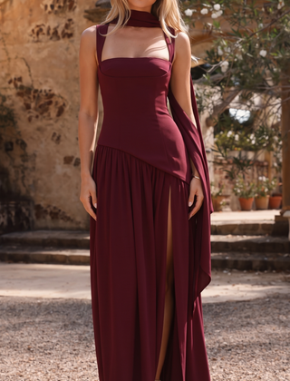 DANTHE Maxikleid in Bewegung