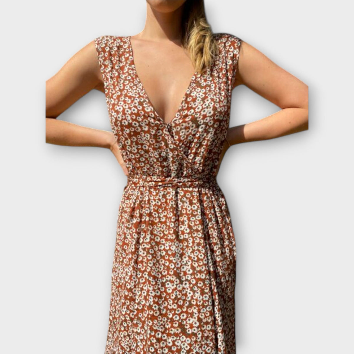Serephina - Beiges Boho-Maxikleid mit Print