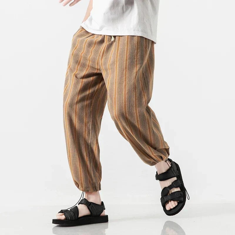 Delaney Verjüngte Hose