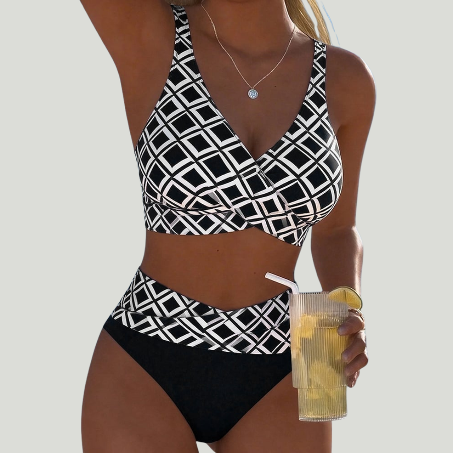 Yvonne - Bikini mit Wickeloberteil und geometrischem Print