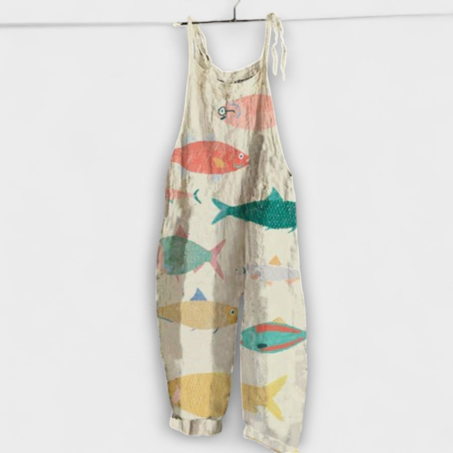 Ashley - Beige Latzhose mit Fischmotiv