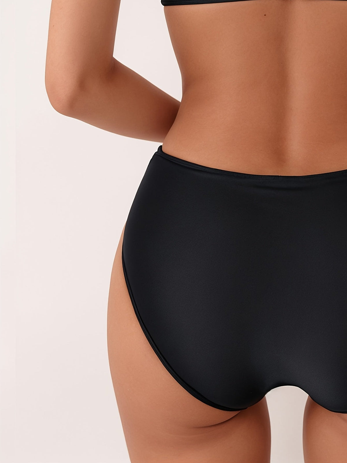 Azuur - Lebhafter Streifenprint mit schmeichelnder hoher Taille