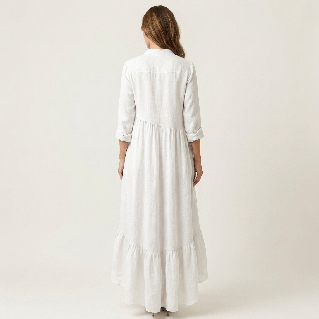 ADRIANNA | MAXIKLEID MIT STEHKRAGEN, KNOPFLEISTE UND VOLANTSAUM