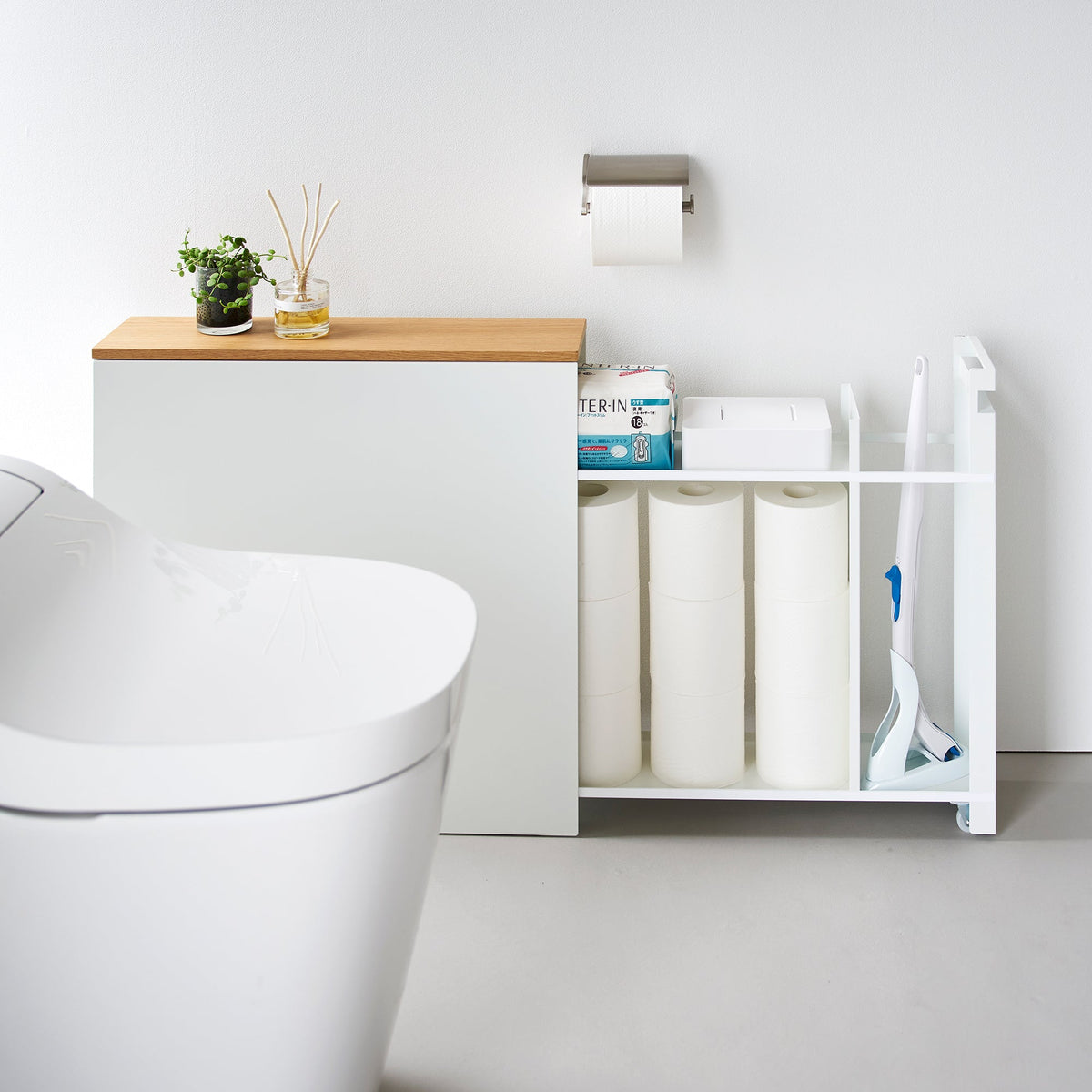 BELLA ausziehbarer Badschrank für Toilettenpapier
